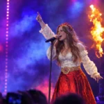 Wynonna Judd Performance Reactions Iconic Stage Presence